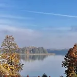Wodna Ostoja Z Kominkiem Nad Jeziorem Selment Appartamento