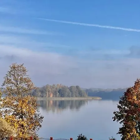 Wodna Ostoja Z Kominkiem Nad Jeziorem Selment 公寓