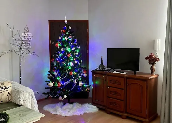 Wodna Ostoja Z Kominkiem Nad Jeziorem Selment Buczki