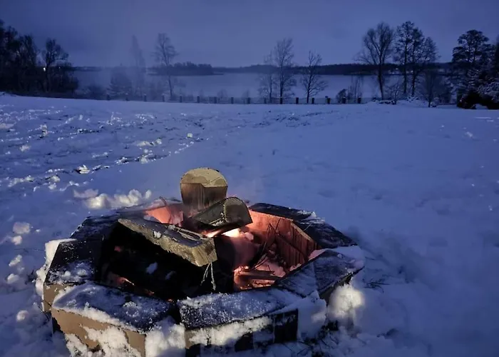 Wodna Ostoja Z Kominkiem Nad Jeziorem Selment * Buczki
